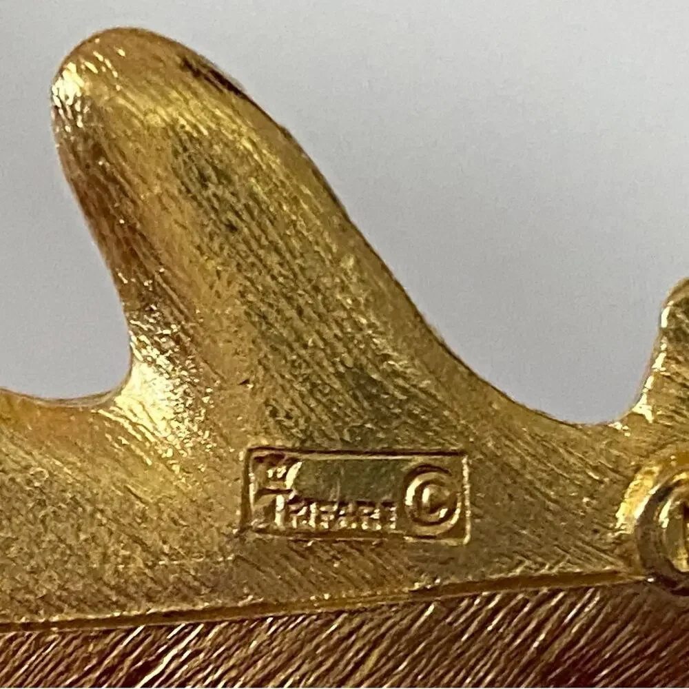 Vintage Crown Trifari Gold Tone Oak Leaf Brooch Pin MCM Mother's Day Gift